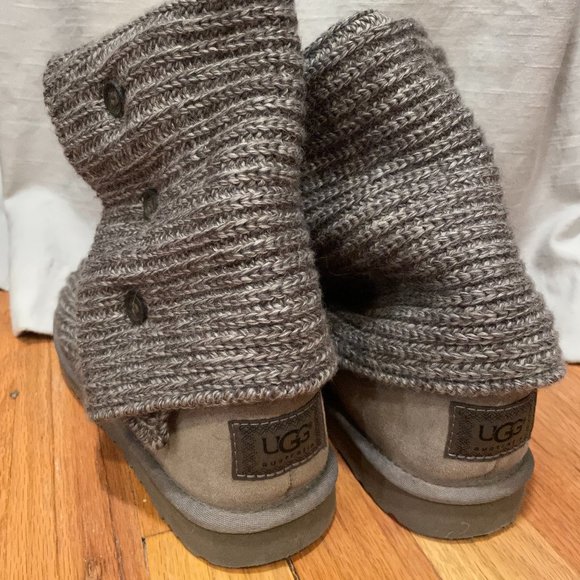 UGG Sweater Boots - Picture 3 of 4